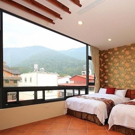 Shi Su Wan Jia Homestay I Nantou Buitenkant foto